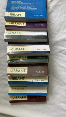 CEE Vibrant entrance books